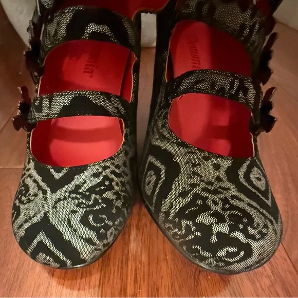 Demonia Vivika Mary Jane pump triple bat buckle Dolls Kill - Picture 7 of 9